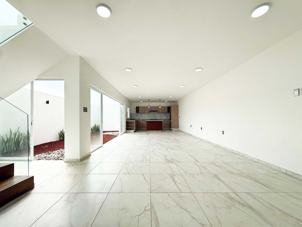 CASA EN VENTA EN FRACCIONAMIENTO PUNTO LOMAS RIVIERA VERACRUZANA | 3 RECAMARAS + ALBERCA + PADEL