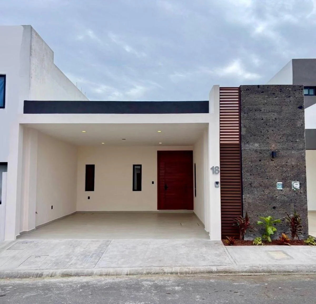 CASA EN VENTA FRACCIONAMIENTO LA RIOJA RIVIERA VERACRUZANA