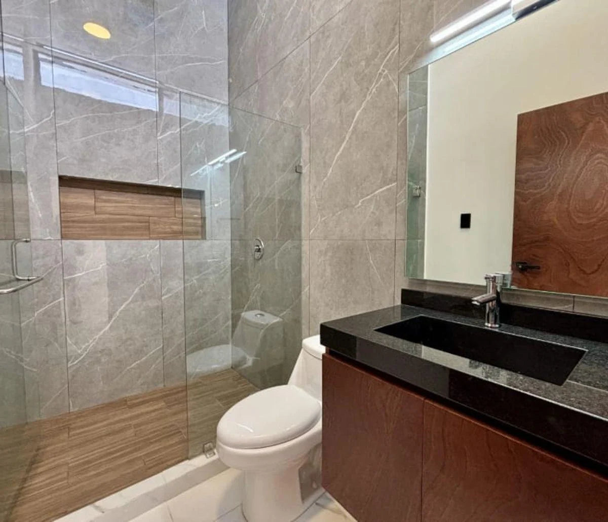 CASA EN VENTA FRACCIONAMIENTO LA RIOJA RIVIERA VERACRUZANA