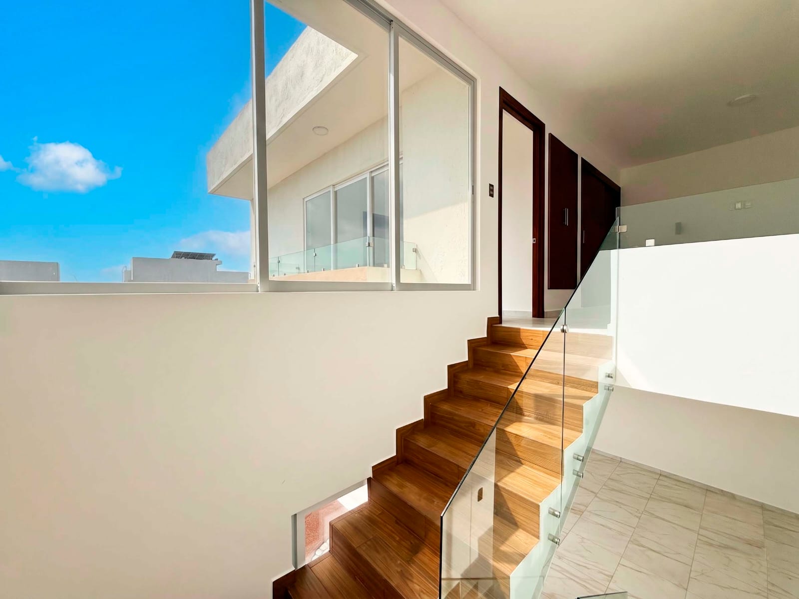 CASA EN VENTA EN FRACCIONAMIENTO PUNTO LOMAS RIVIERA VERACRUZANA | 3 RECAMARAS + ALBERCA + PADEL