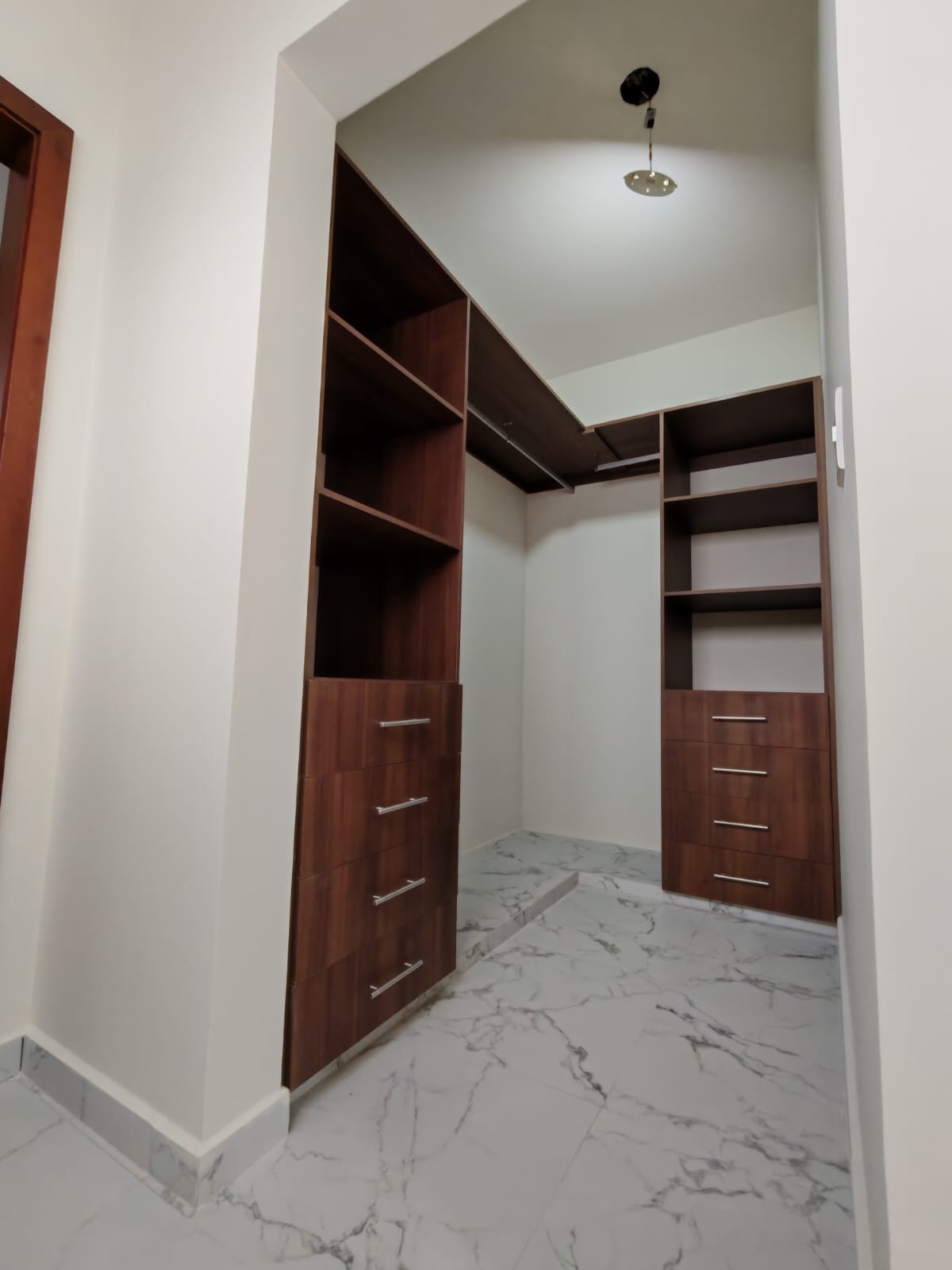 CASA EN VENTA FRACCIONAMIENTO LOMAS DE LA RIOJA RIVIERA VERACRUZANA