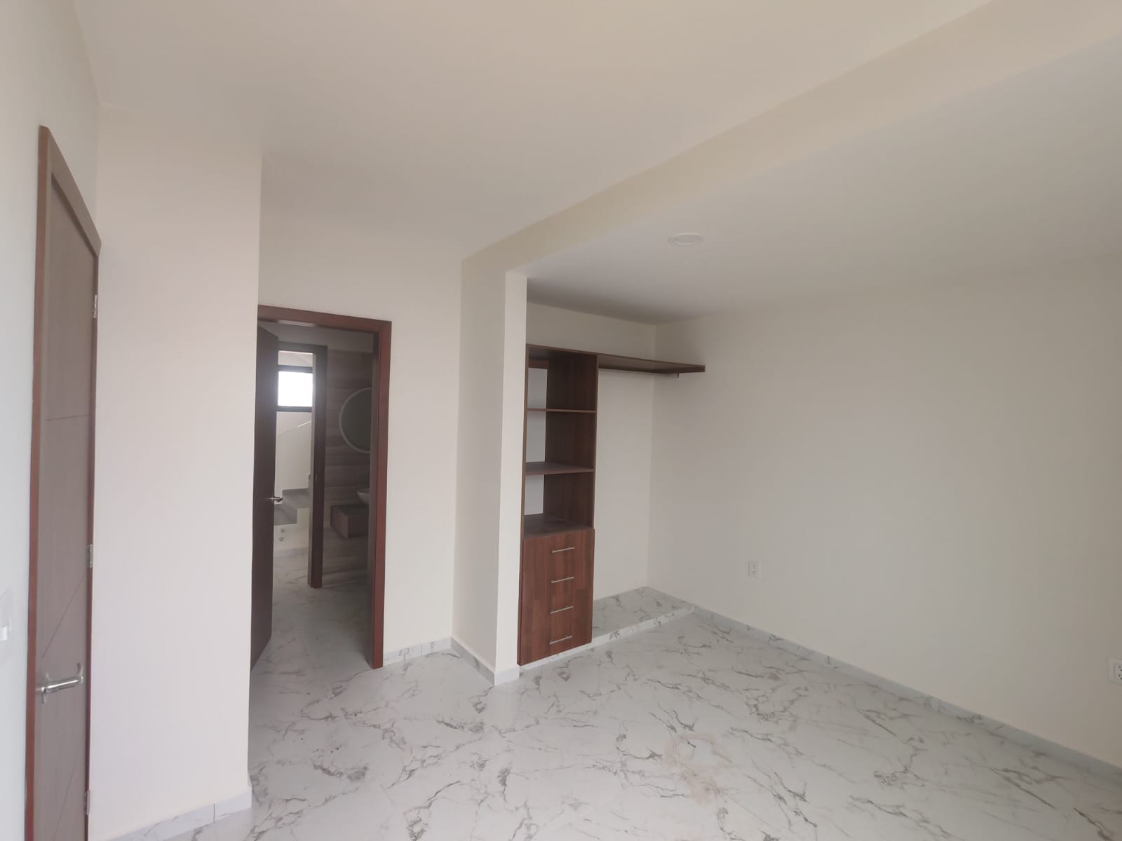 CASA EN VENTA FRACCIONAMIENTO LOMAS DE LA RIOJA RIVIERA VERACRUZANA