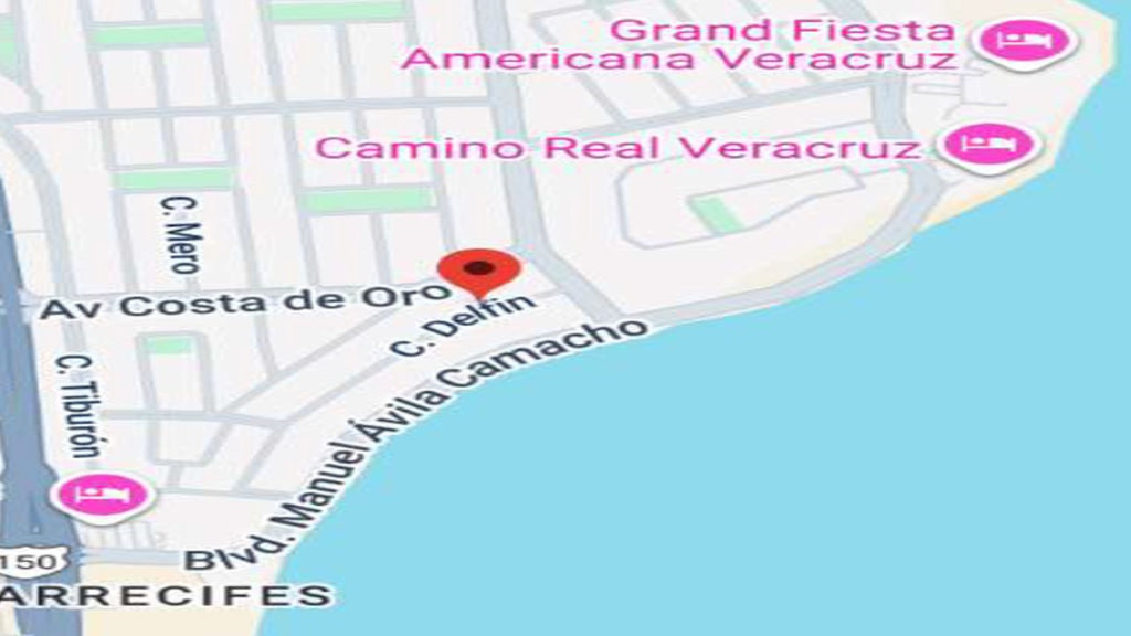 TERRENO COSTA DE ORO CALLE DELFINES