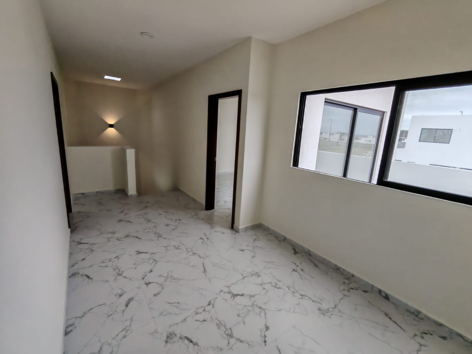 CASA EN VENTA FRACCIONAMIENTO LOMAS DE LA RIOJA RIVIERA VERACRUZANA