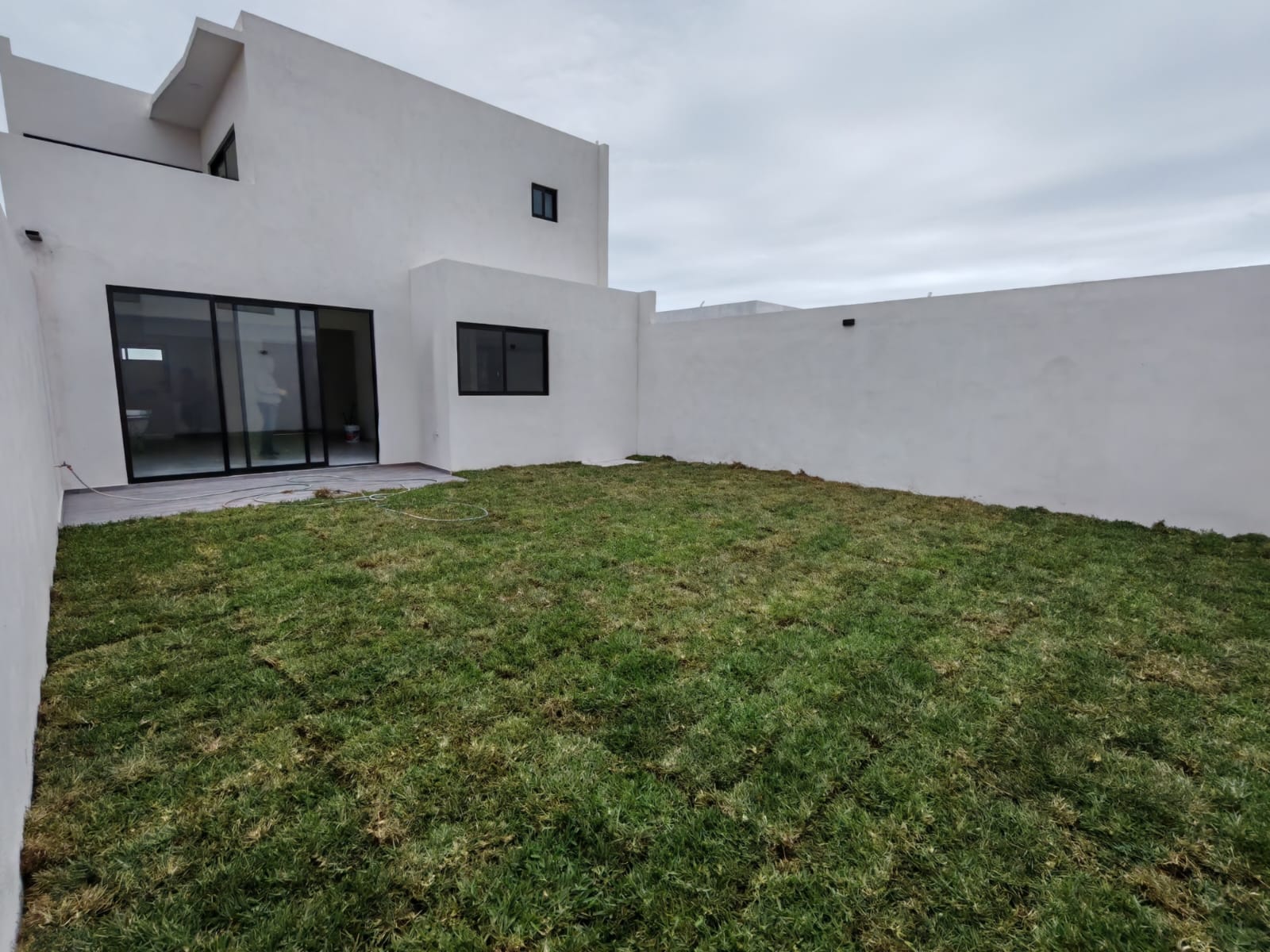 CASA EN VENTA FRACCIONAMIENTO LOMAS DE LA RIOJA RIVIERA VERACRUZANA