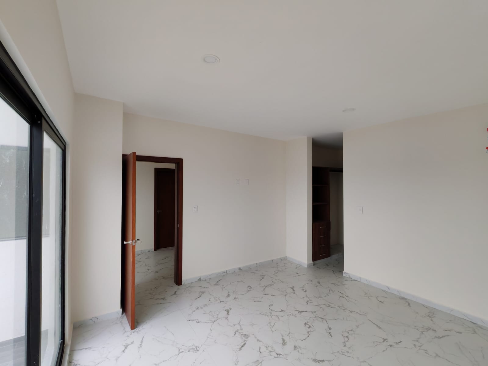 CASA EN VENTA FRACCIONAMIENTO LOMAS DE LA RIOJA RIVIERA VERACRUZANA