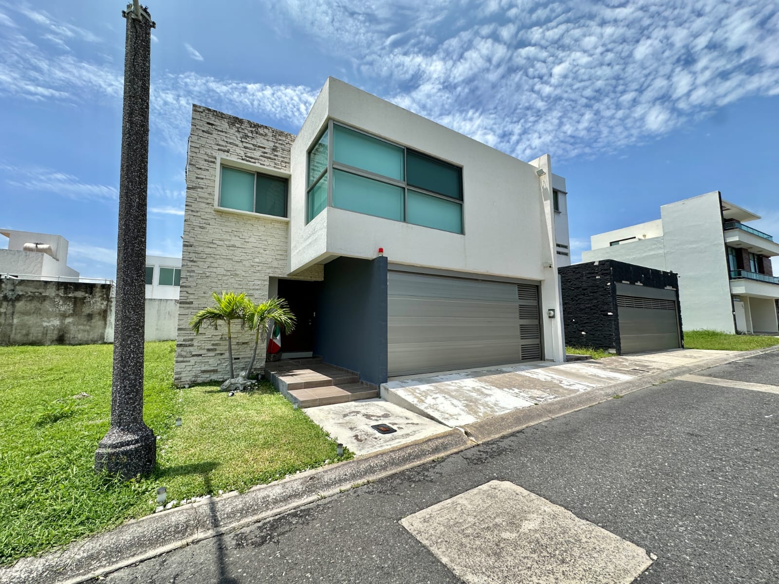 CASA EN VENTA LOMAS DEL SOL RIVIERA VERACRUZANA